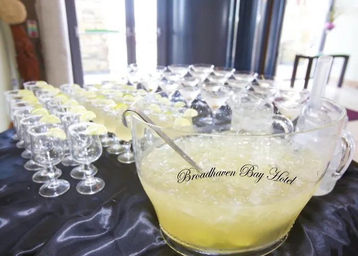 Hotel Broadhaven Bay